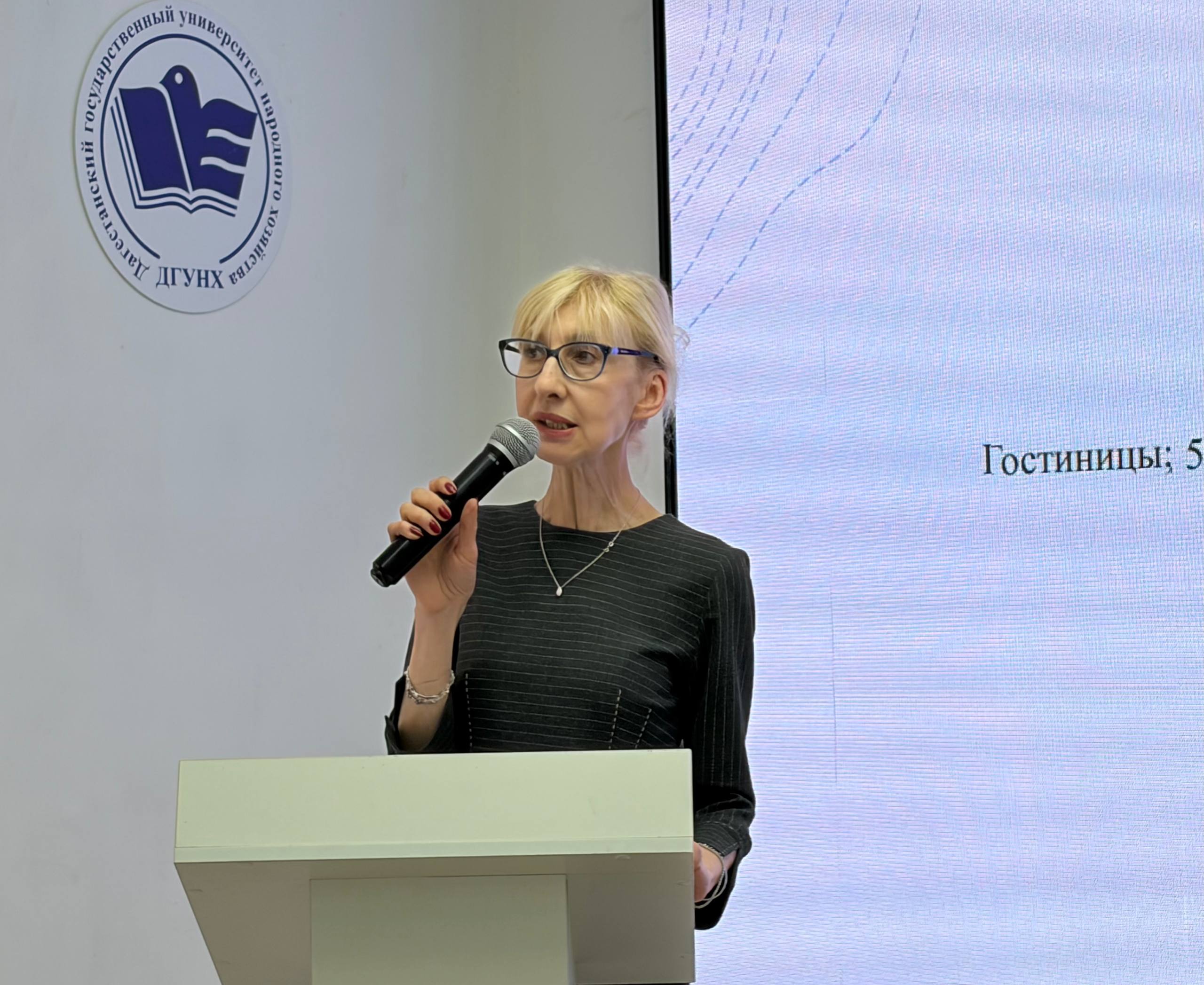 О динамике развития индустрии туризма за последние пять лет рассказала председатель Общественного совета при Минтуризме РД Зюльмира Ханбабаева